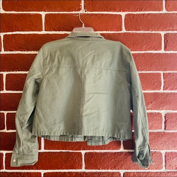 Kenzie Crop Green Jacket - Picture 3 of 3